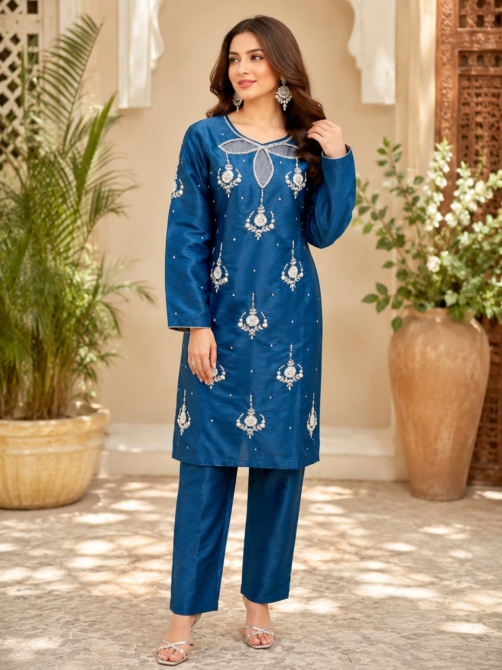 Fill sleeve shirt with trouser