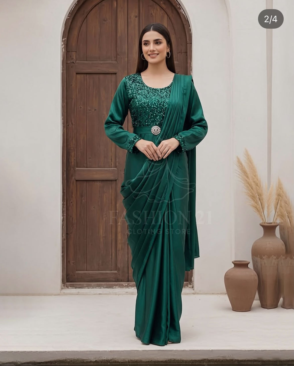 Sari style trending
